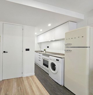 Piso en venta en El Raval en Barcelona