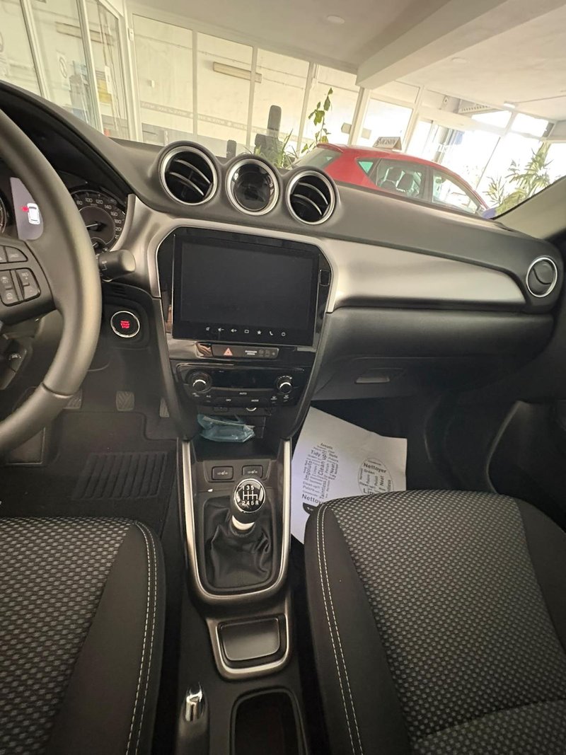 Suzuki Vitara 2026, foto 8