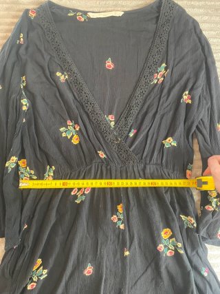 Mono Corto Zara Negro Floral Con Encaje V0008