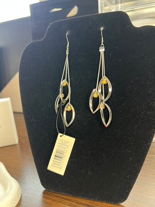 Pendientes Largos Acero Bicolor Hojas y Bolas