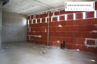 Local comercial en alquiler en Zuera