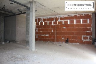 Local comercial en alquiler en Zuera