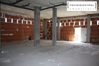 Local comercial en alquiler en Zuera