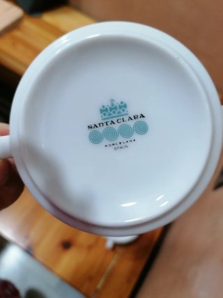 Tazas de desayuno Santa Clara con flores