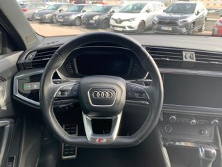 Audi Q3 Sportback 35 TDI 110kW (150CV) S tronic Black Lim.