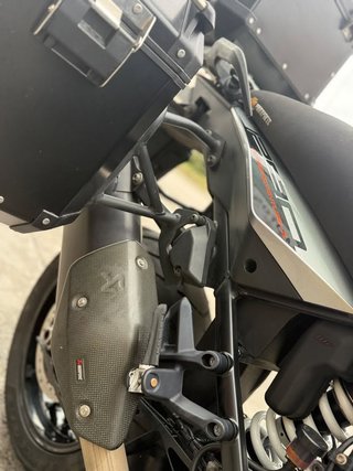 KTM 1290 Adventure S Negra y Gris