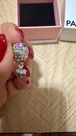 Charm Pandora casita de Up Disney