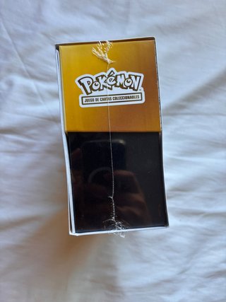 Caja Entrenador Élite Pokémon 30 Aniversario