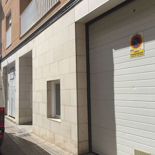 Local comercial en venta en Zuera