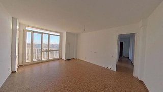 Piso en venta en Torrent Ballester en Viladecans