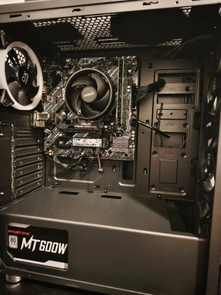 PC Gaming Completo con RGB
