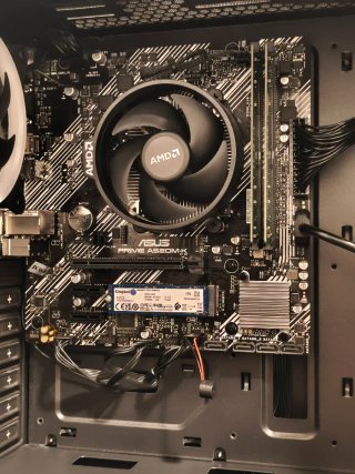 PC Gaming Completo con RGB