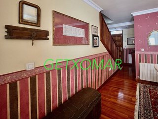 Casa adosada en venta en Artziniega