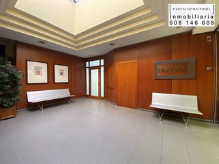 Local comercial en venta en Zuera