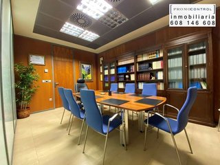 Local comercial en venta en Zuera
