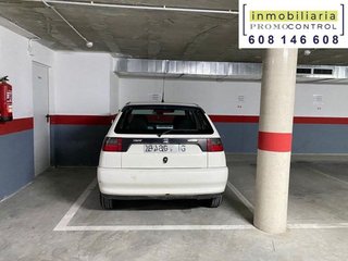 Garaje en venta en Zuera