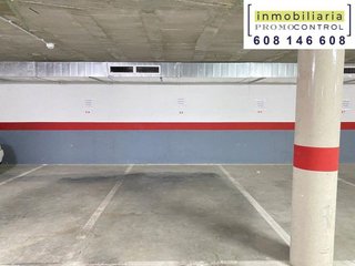 Garaje en venta en Zuera