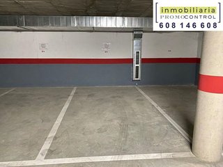 Garaje en venta en Zuera