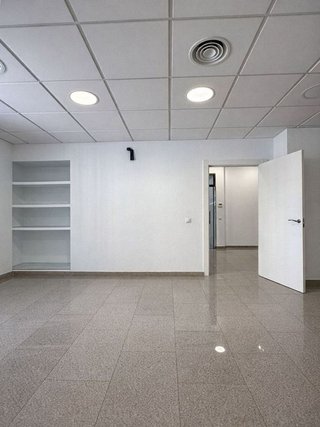 Local comercial en venta en Puerta Carmona-Puerta Osario-Amador de los Ríos en Sevilla