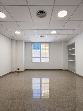 Local comercial en venta en Puerta Carmona-Puerta Osario-Amador de los Ríos en Sevilla