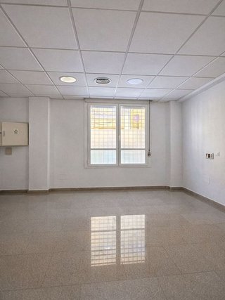 Local comercial en venta en Puerta Carmona-Puerta Osario-Amador de los Ríos en Sevilla