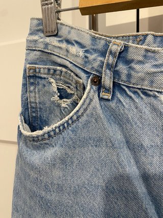 Pantalón vaquero Zara azul roto