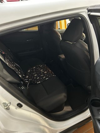 Toyota C-HR 2023