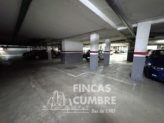 Garaje en venta en Sant Andreu de Palomar en Barcelona