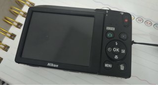 Kit Selfie Nikon COOLPIX S2900