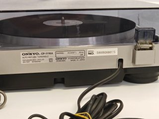 Tocadiscos Onkyo CP-1116A