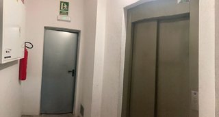 Garaje en venta en La Font de la Guatlla en Barcelona