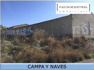 Nave industrial en venta en Zuera
