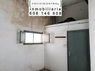 Local comercial en alquiler en Zuera