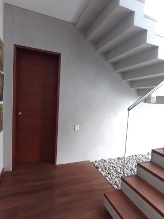 Aplicador Microcemento Valencia