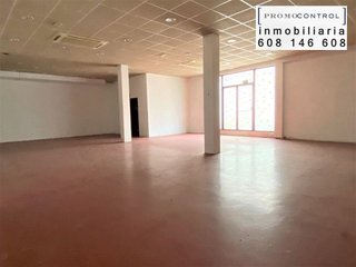 Local comercial en alquiler en Zuera