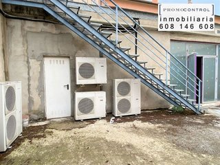 Local comercial en alquiler en Zuera