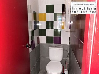 Local comercial en alquiler en Zuera