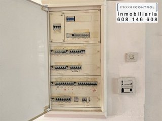 Local comercial en alquiler en Zuera