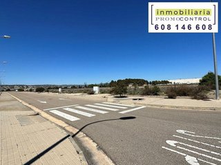 Terreno en venta en Zuera