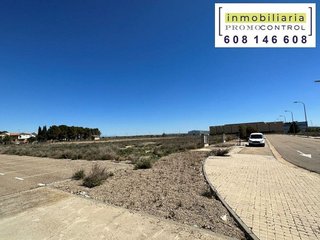 Terreno en venta en Zuera