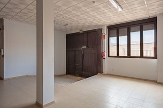 Local comercial en venta en Gata de Gorgos