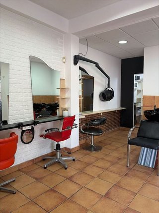 Local comercial en venta en Ambroz en Madrid