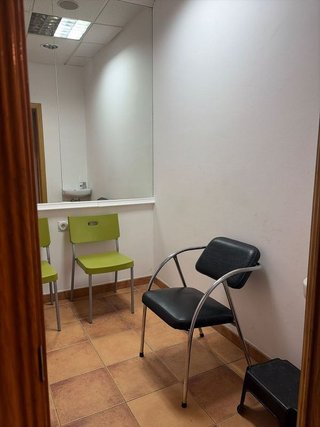 Local comercial en venta en Ambroz en Madrid