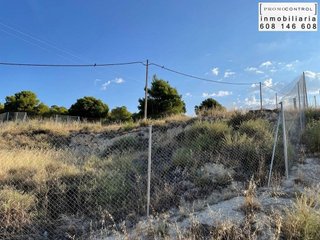Terreno en venta en Zuera