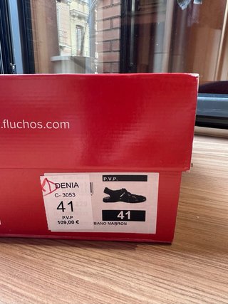 Sandalias Fluchos Marrón Talla 41