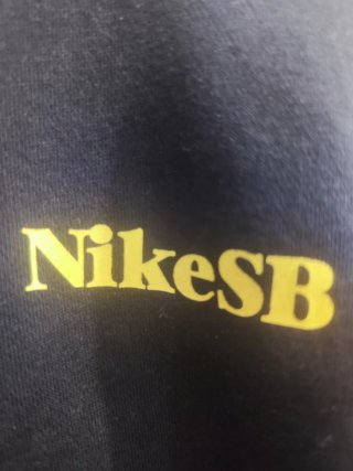 Sudadera Nike SB Negra
