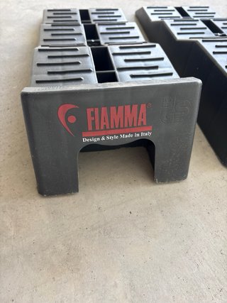 Calzos Nivelación FIAMMA Autocaravana