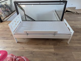 Cama infantil blanca Ikea