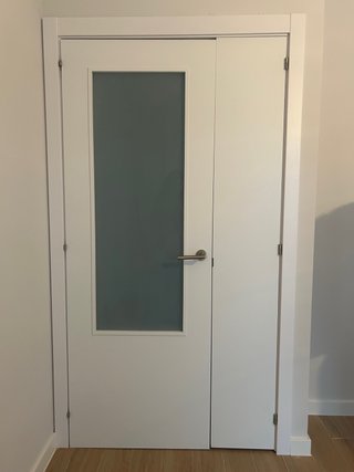 Puerta doble interior blanca con cristal