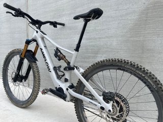 E-BIKE DE MONTAÑA AMFLOW PX CARBON PRO 26